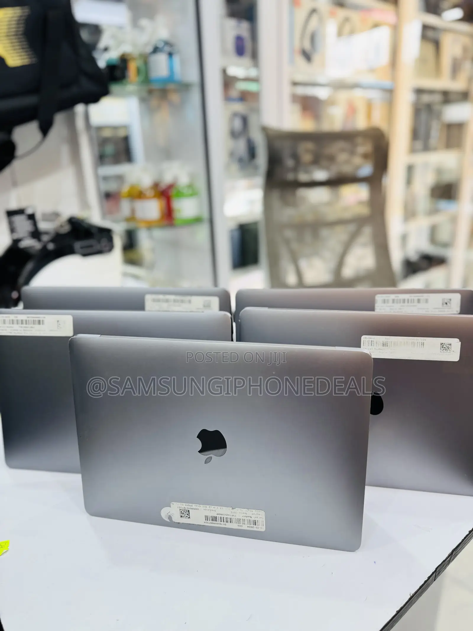 Laptop Apple MacBook Air 2020 8GB Intel Core i3 SSD 256GB