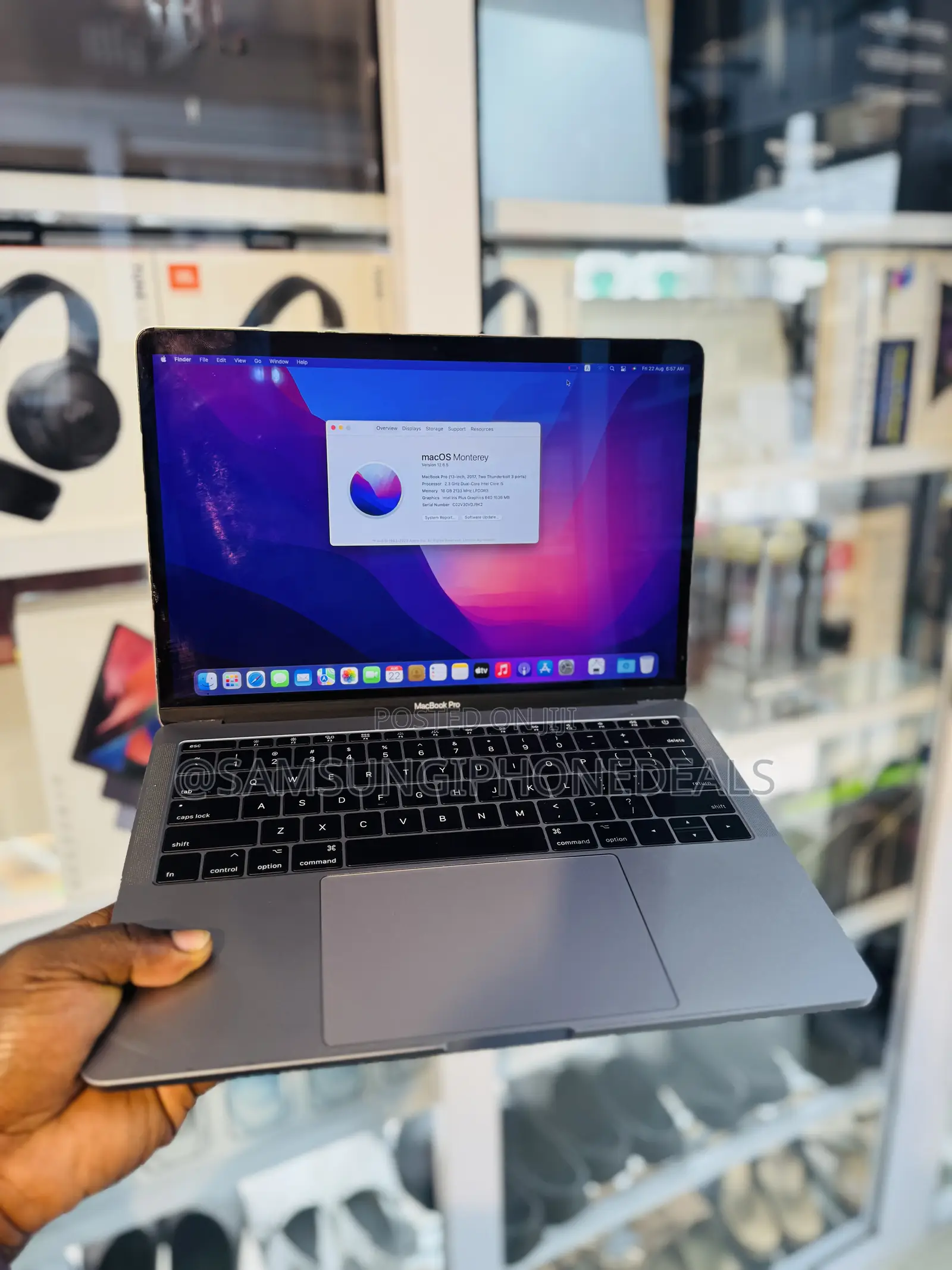 Laptop Apple MacBook Air 2020 8GB Intel Core i3 SSD 256GB