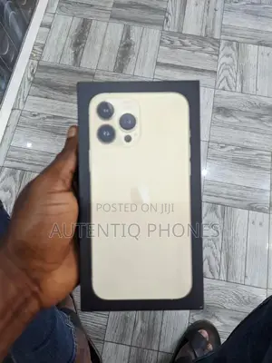 New Apple iPhone 11 Pro Max 256 GB Silver