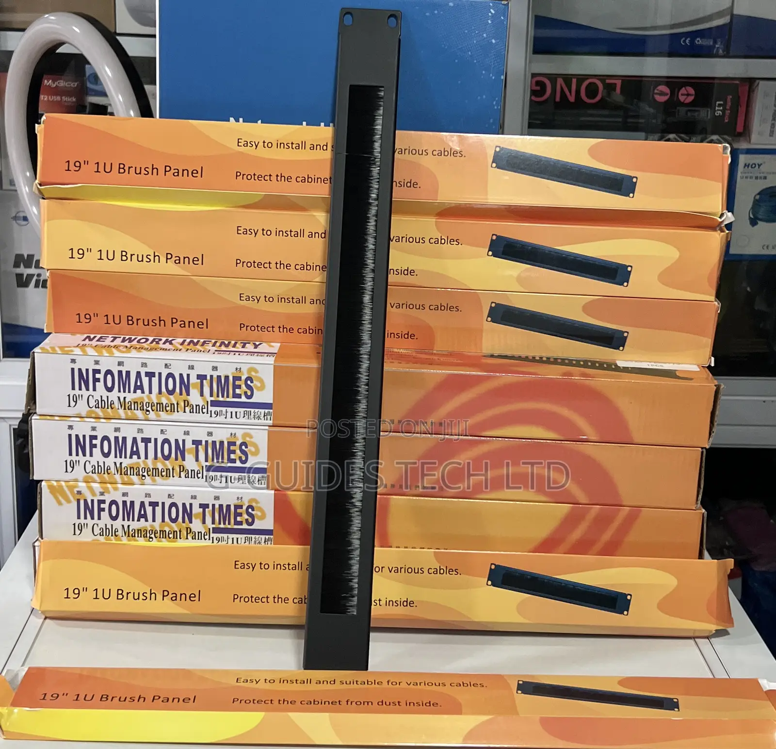 Brush Cable Managment, 19” U1 Brush Panel Cable Manager