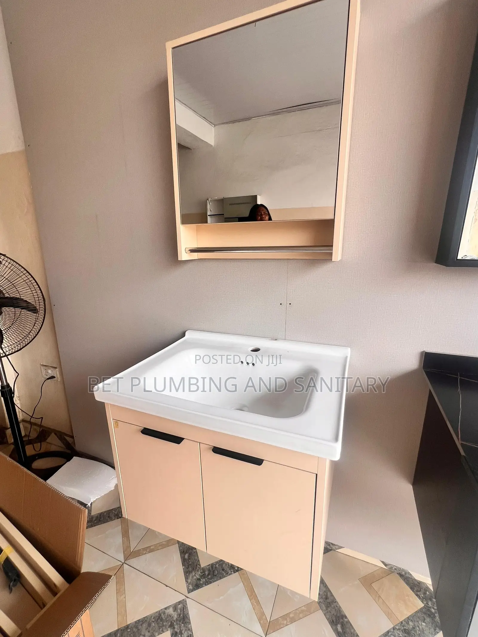 Cream Cabinet Basin With Mirror_50cm_cabinet Basin