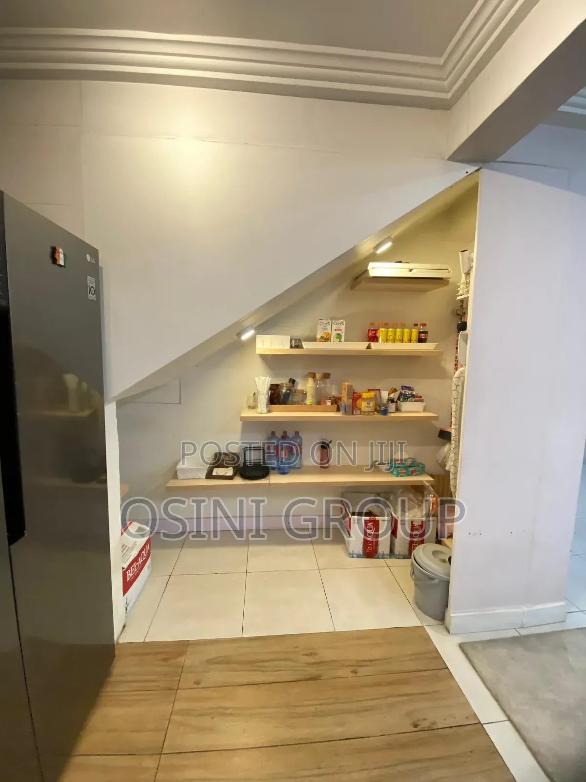 Furnished 3bdrm Townhouse/Terrace in Achimota for sale