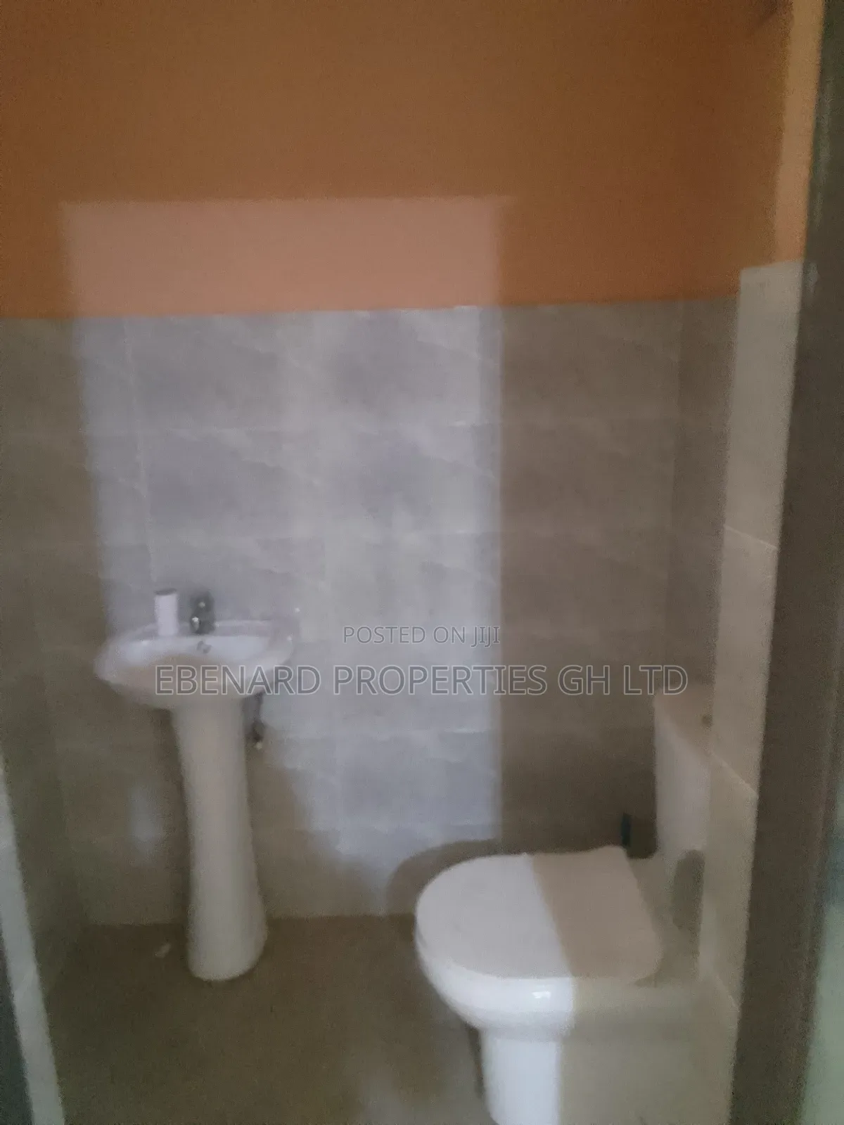 2bdrm Apartment in Ebenard Properties, Tema Metropolitan for rent