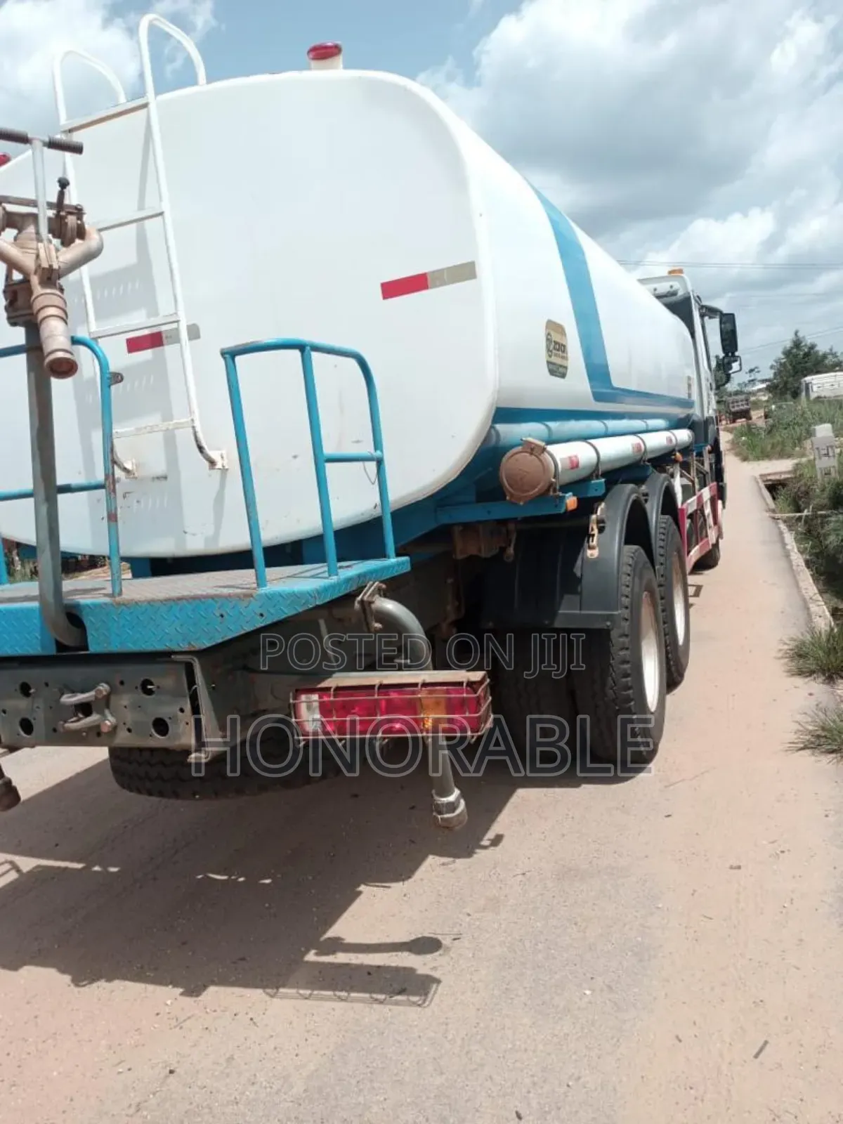 Water Bowser for Rent