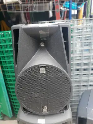 Db Opera 410d