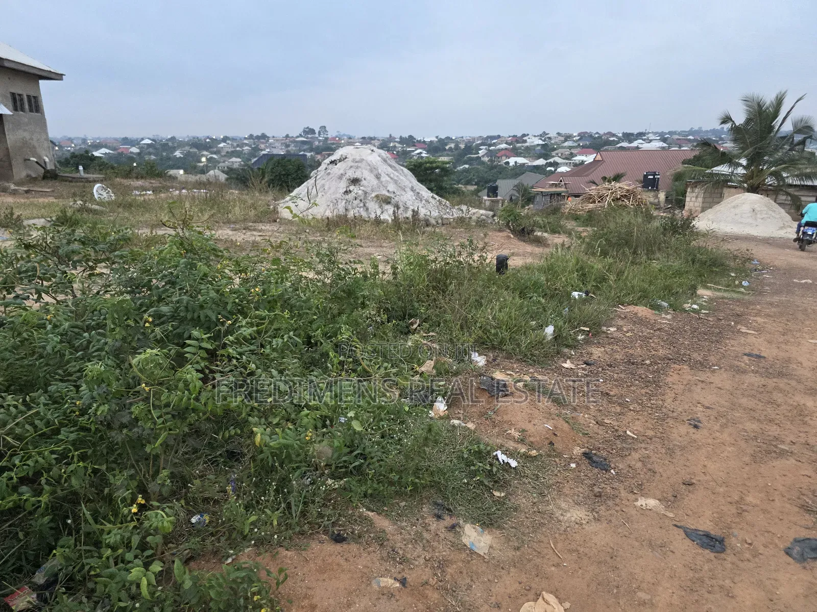 Half Plot at Maase-Edwenase for Sale