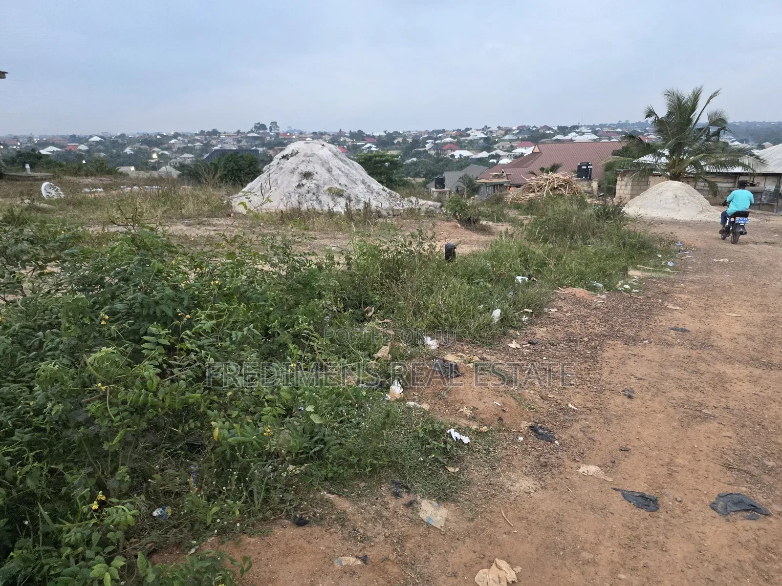 Half Plot at Maase-Edwenase for Sale
