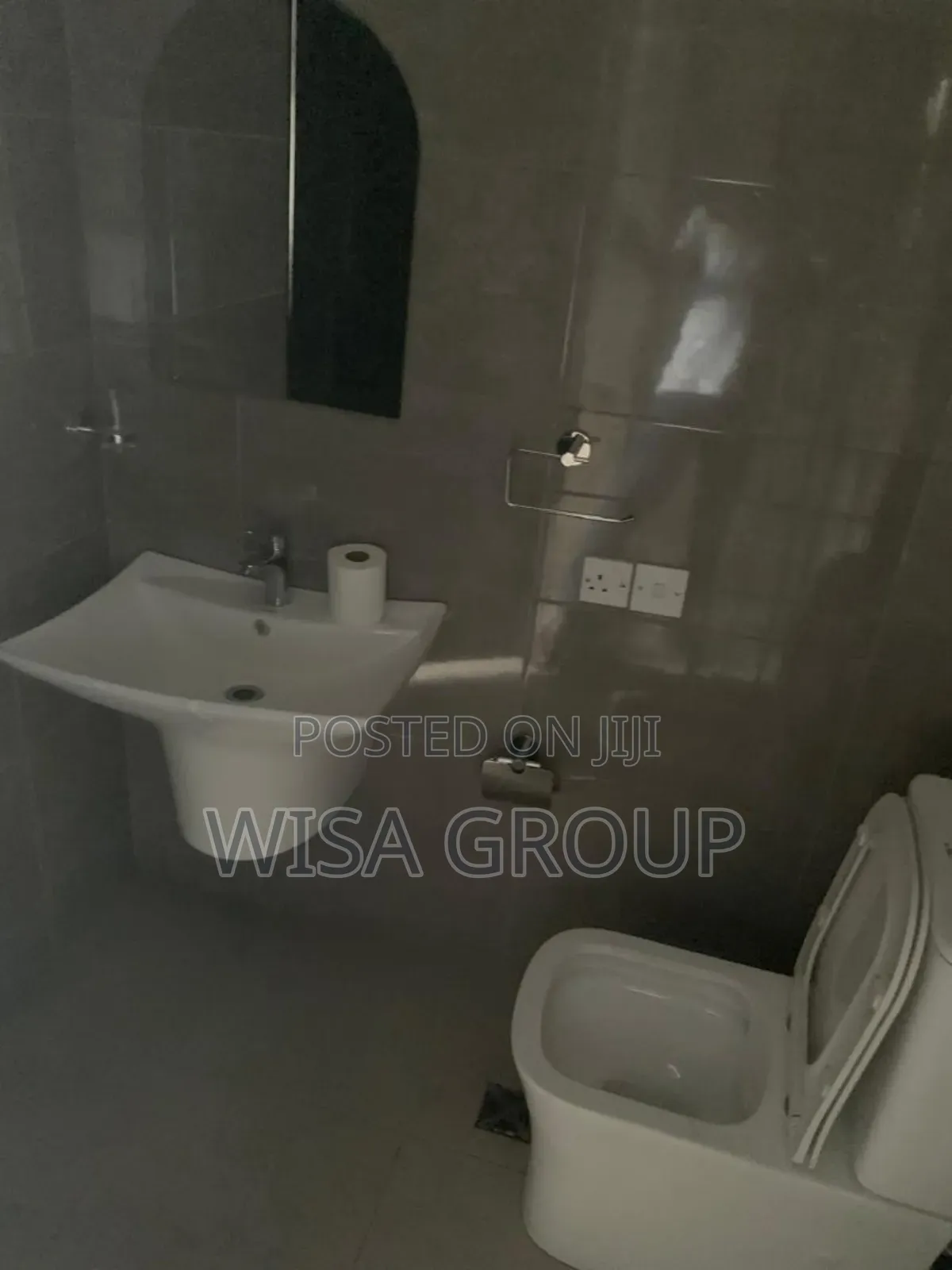 3bdrm Duplex in Wisa Group, Accra Metropolitan for rent