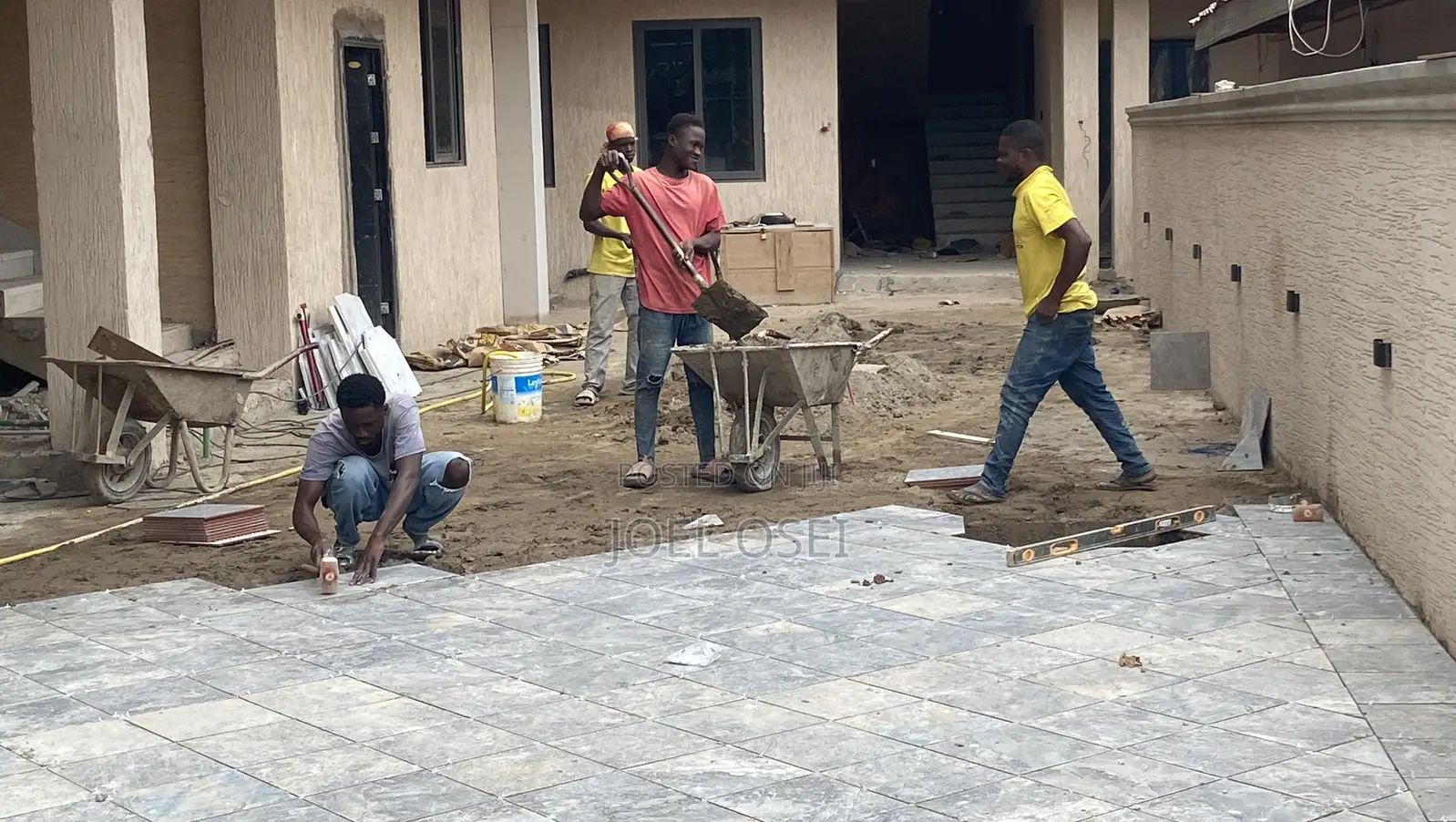 Professional Tiler