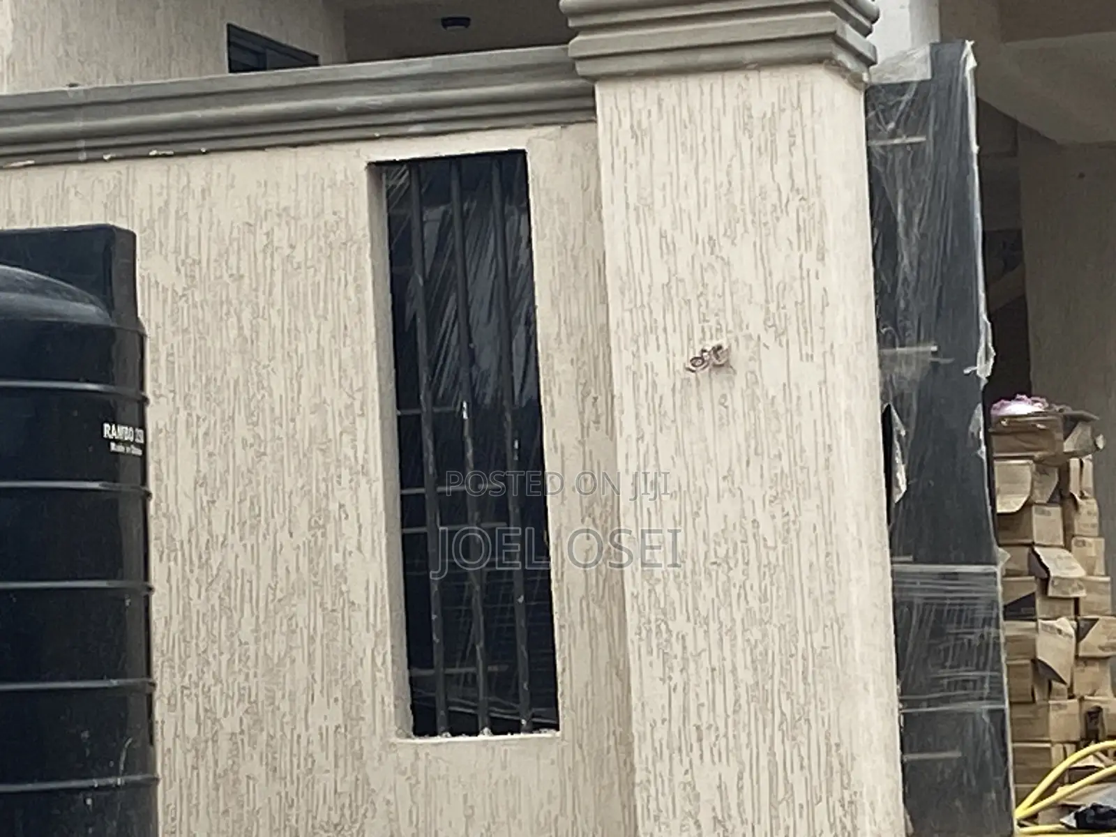 Damp Proof Graffiato Paint