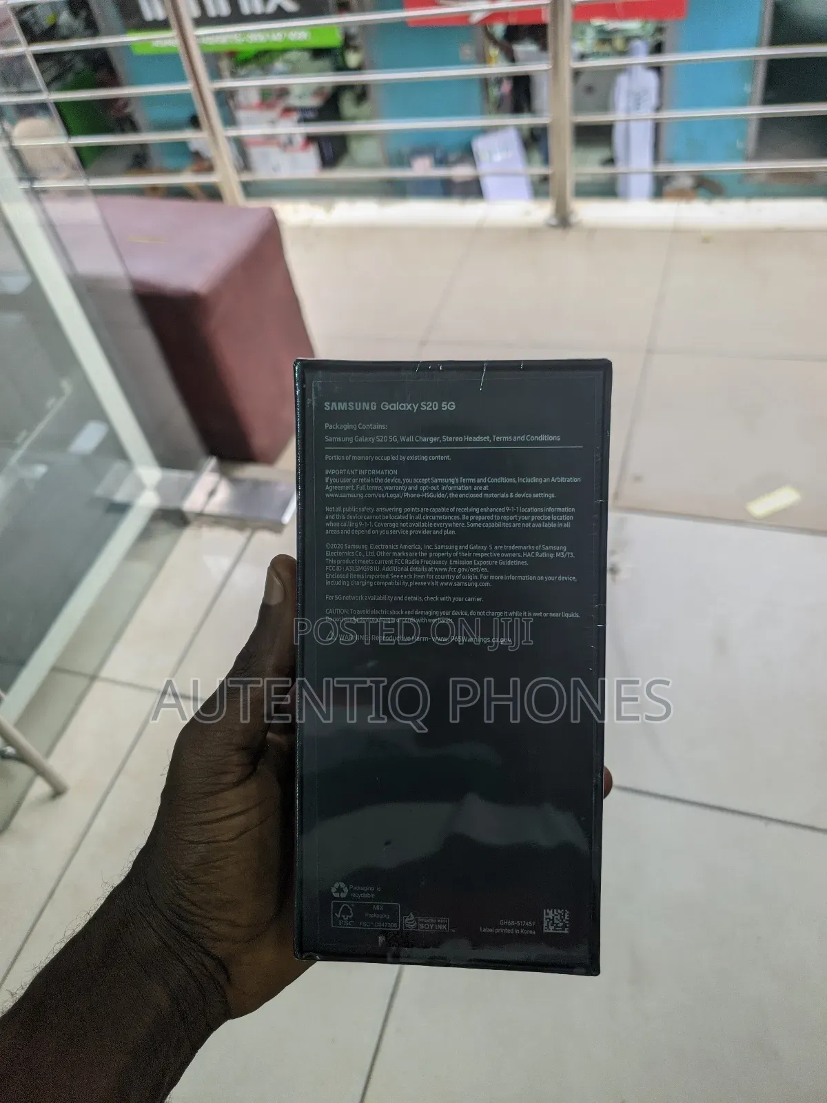 New Samsung Galaxy S20 128 GB Gray