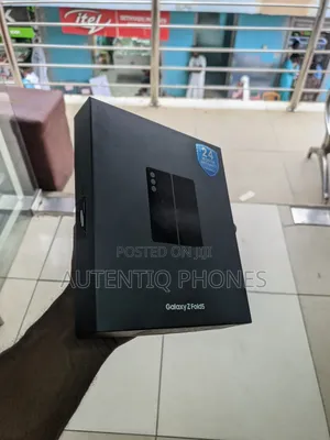 New Samsung Galaxy Z Fold 5 256 GB Blue