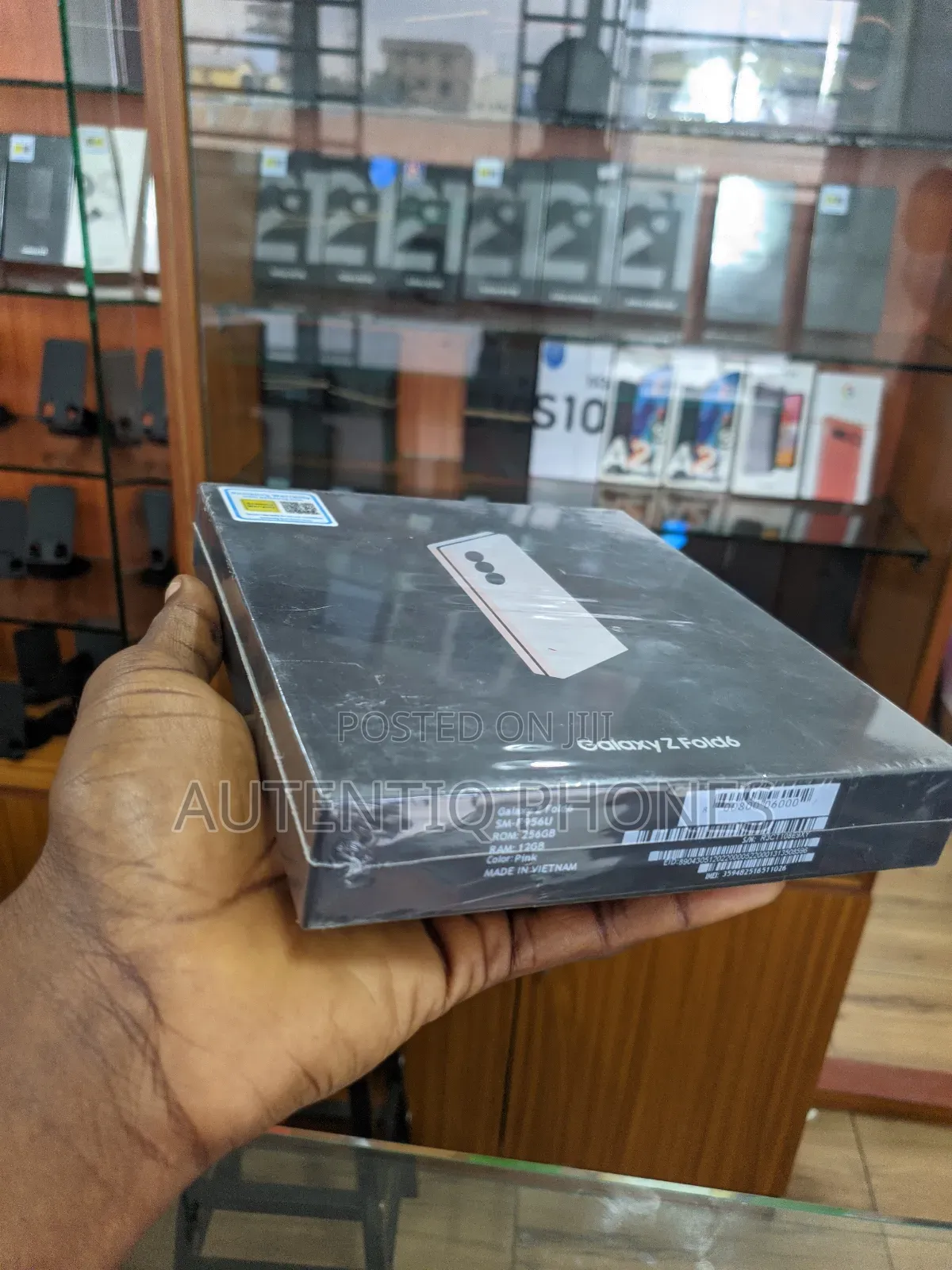 New Samsung Galaxy Z Fold6 256 GB Pink