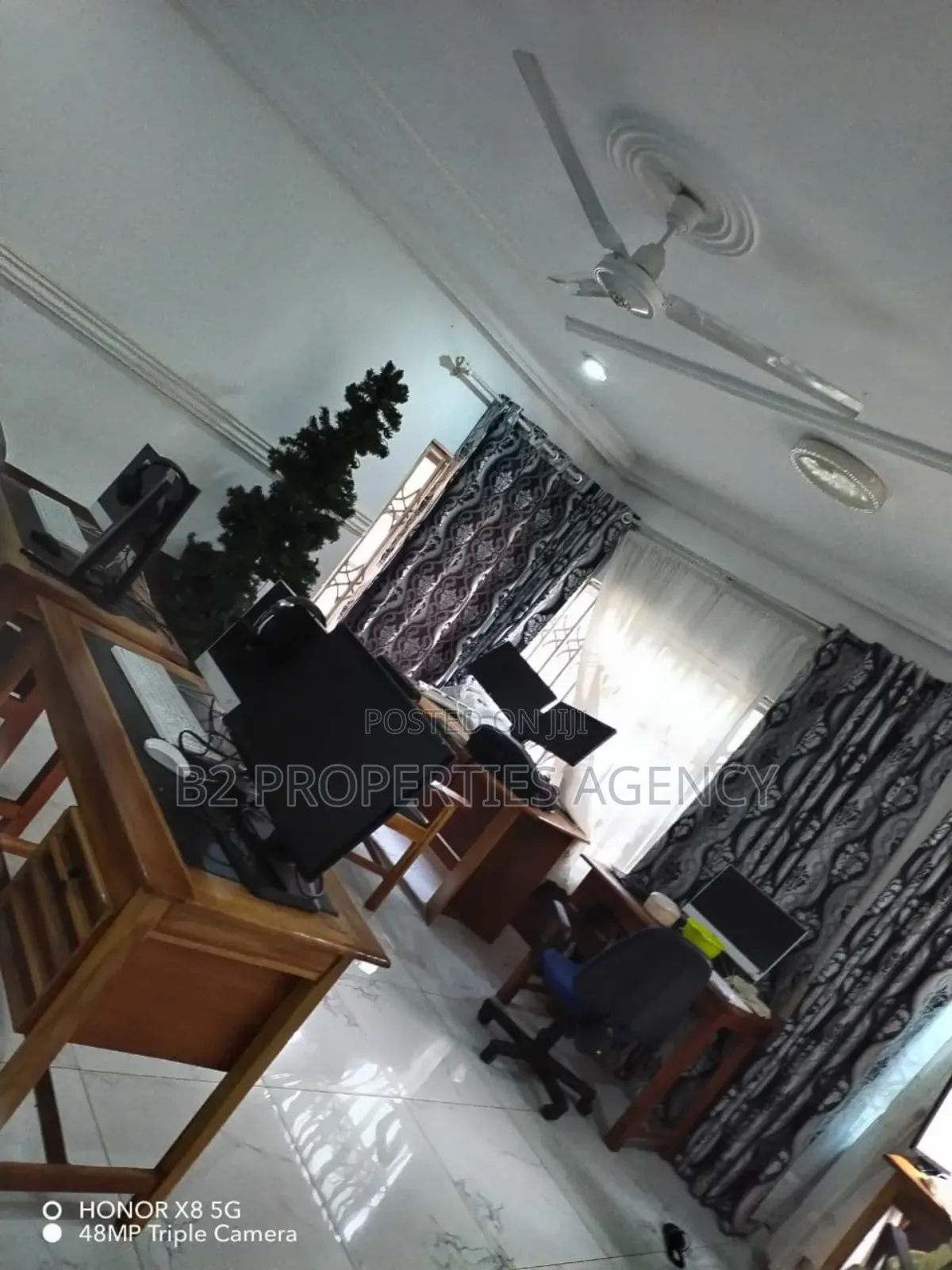 Furnished 6bdrm Mansion in B2 Properties Agency, Kumasi Metropolitan