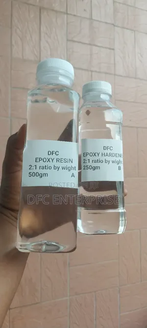 2:1 Epoxy Resin and Hardener.