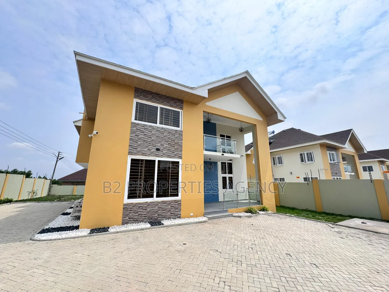 4bdrm Mansion in B2 Properties Agency, Accra Metropolitan for rent