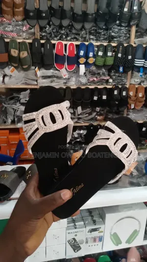 Wholesale Prices For Slippers For Men And Women