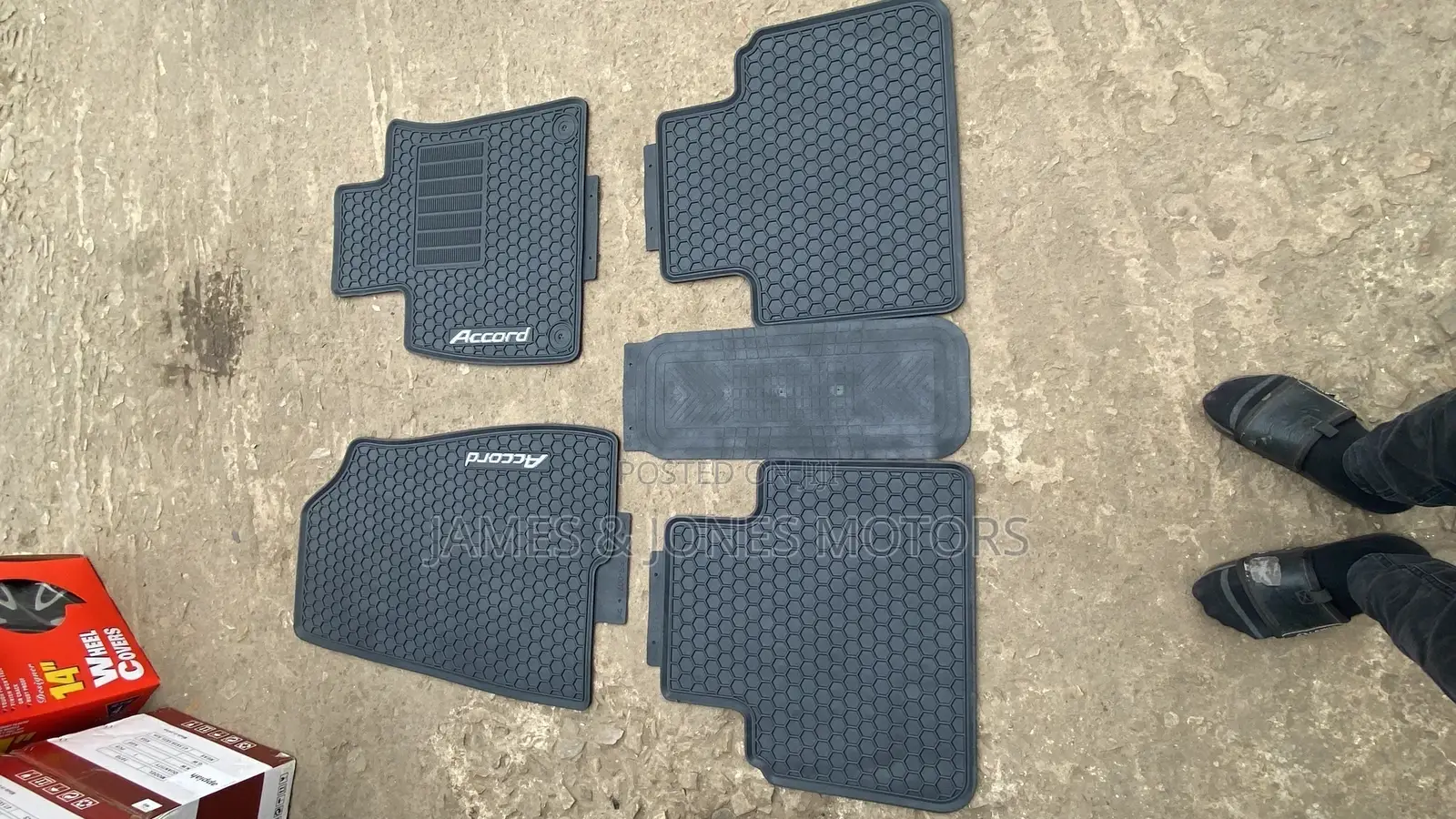 Honda Accord Rubber Floor Mat