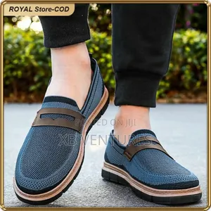 Slip-on Walking Shoes