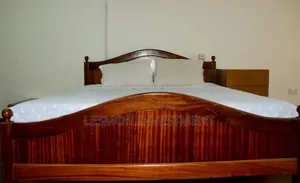 10bdrm House in Lesmon Investment, Takoradi for sale