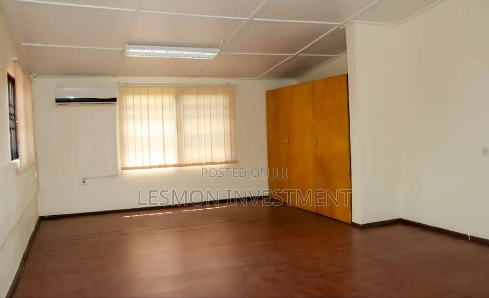 10bdrm House in Lesmon Investment, Takoradi for sale