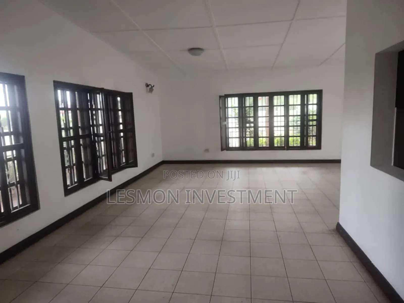4bdrm House in Dzorwulu for rent