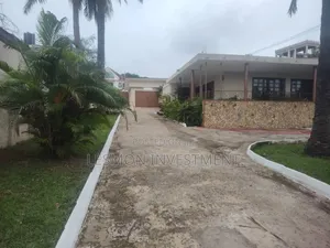 4bdrm House in Dzorwulu for rent