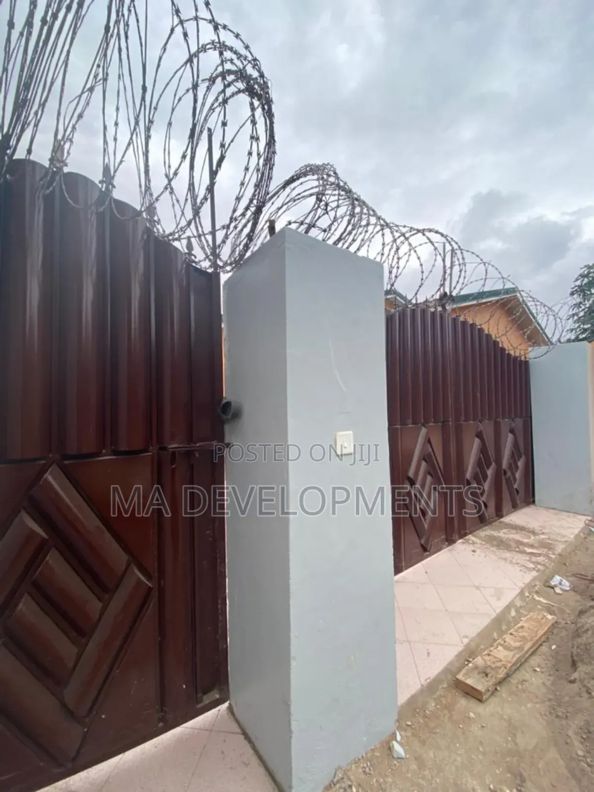3bdrm Apartment in Madev Realty, Mile 7 for rent