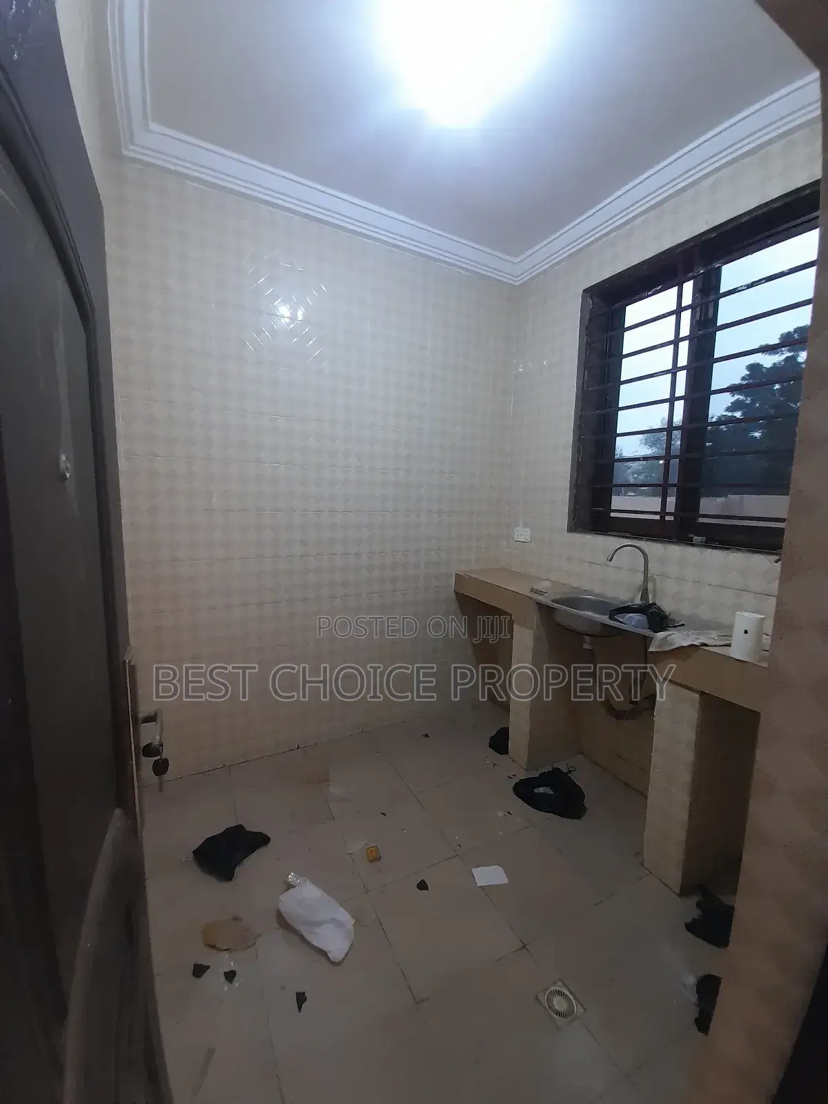 Chamber and Hall Sc for Rent at Teiman Abokobi
