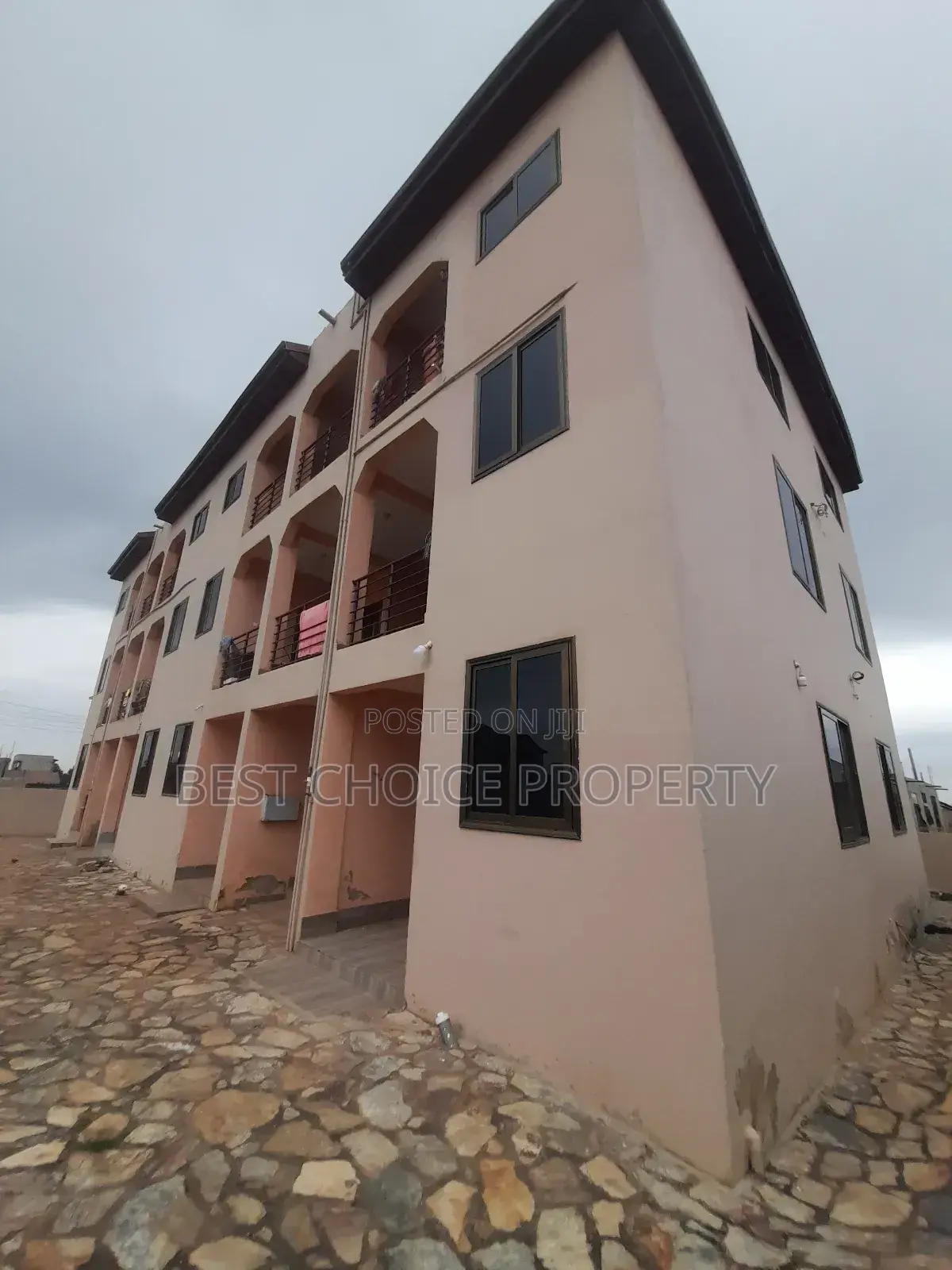 Chamber and Hall Sc for Rent at Teiman Abokobi