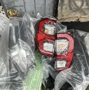 Led Tail Light Back Lamp For Toyota Hilux Revo Rocco Sr
