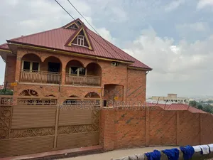 5bdrm House in Madev Realty, Tantra Hills for rent
