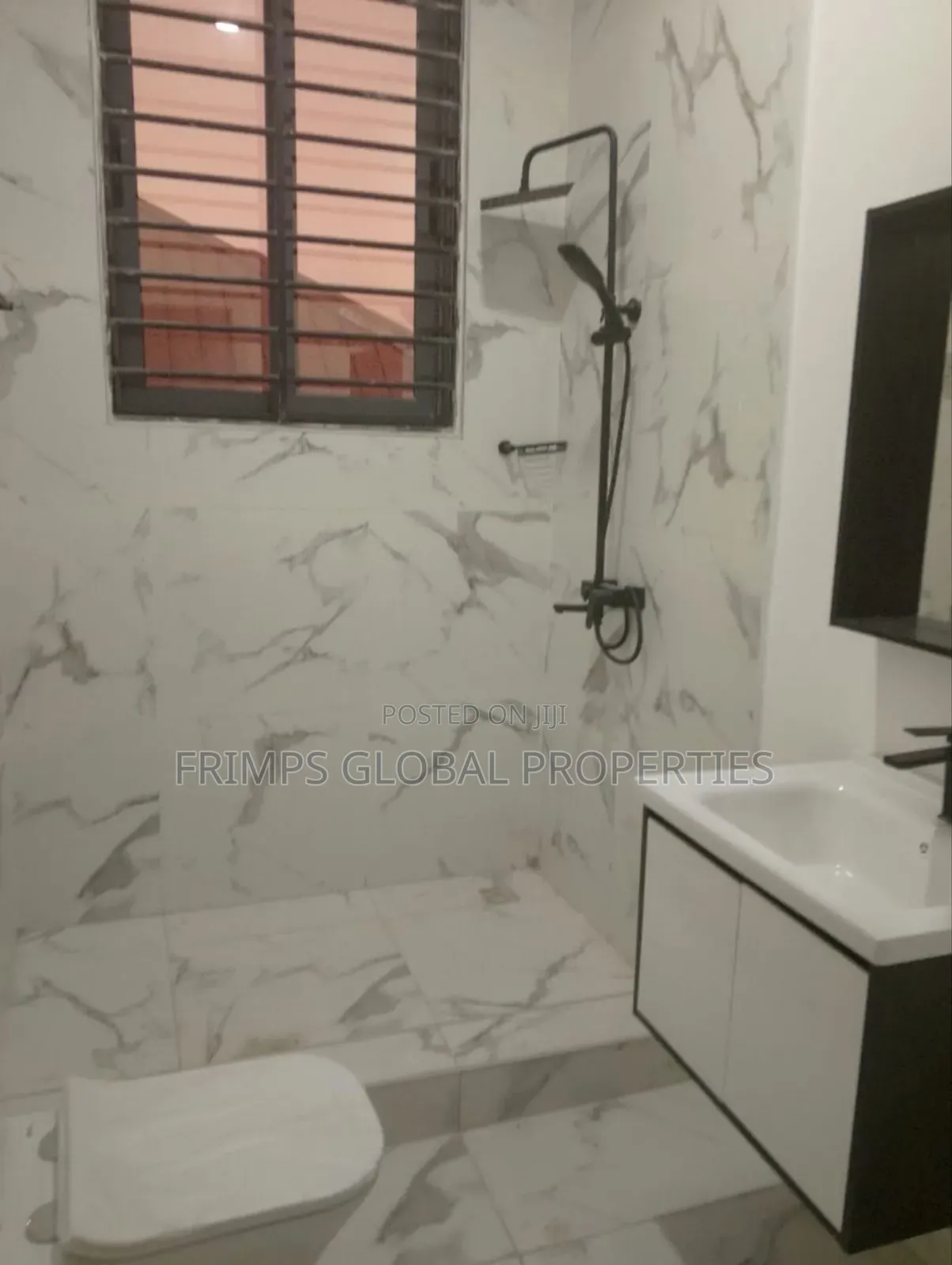 3bdrm House in East Legon for sale