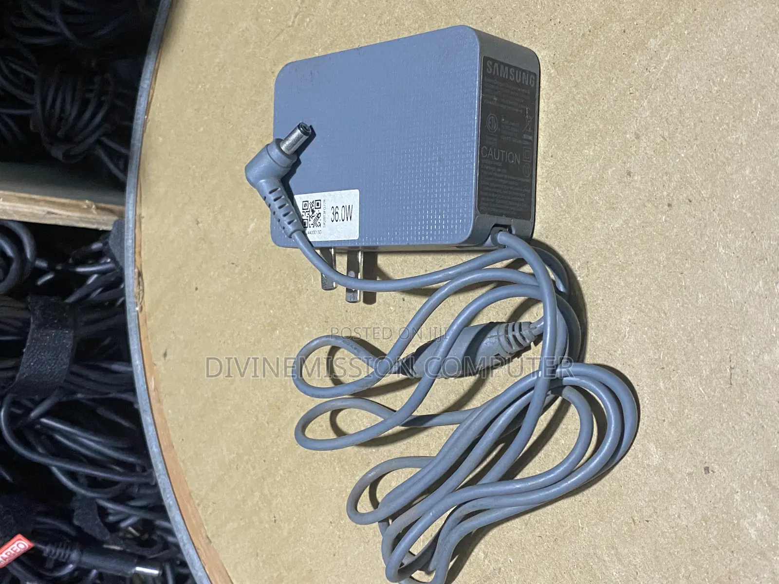 Samsung Jet 60 Vacuum Cleaner Battery Charger 36.0w