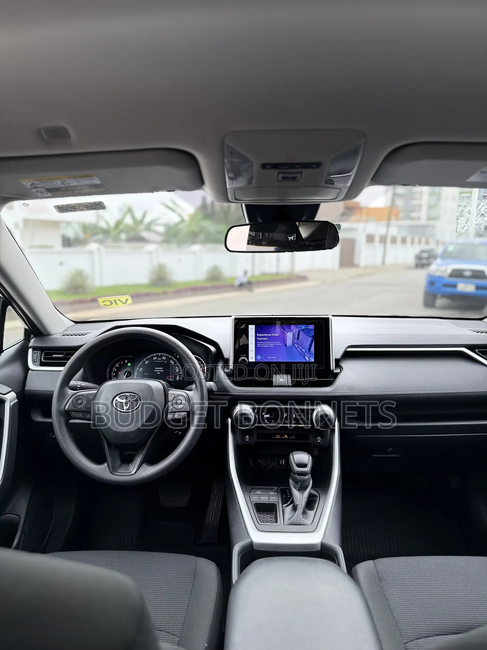 Toyota RAV4 LE 2025 Gray