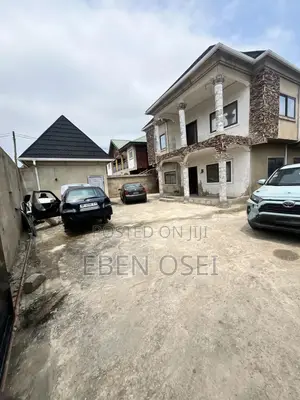 4bdrm House in Dansoman for sale