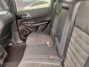 Mitsubishi Outlander Sport 2022 Blue