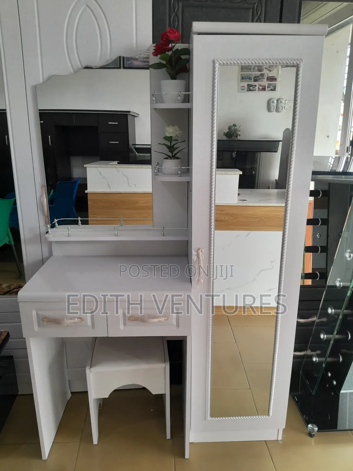 Duos Dressing Mirror