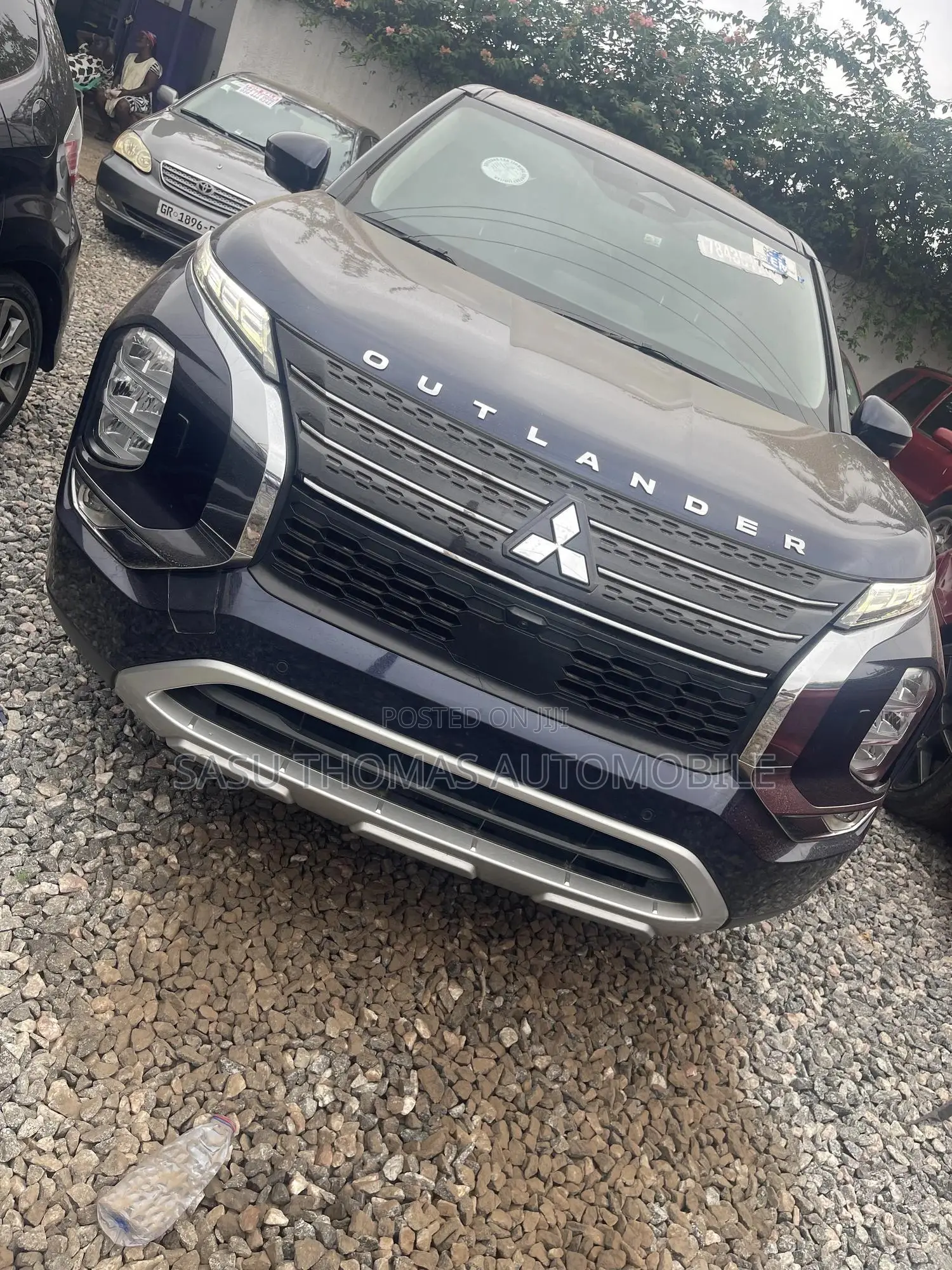 Mitsubishi Outlander 2018 Blue