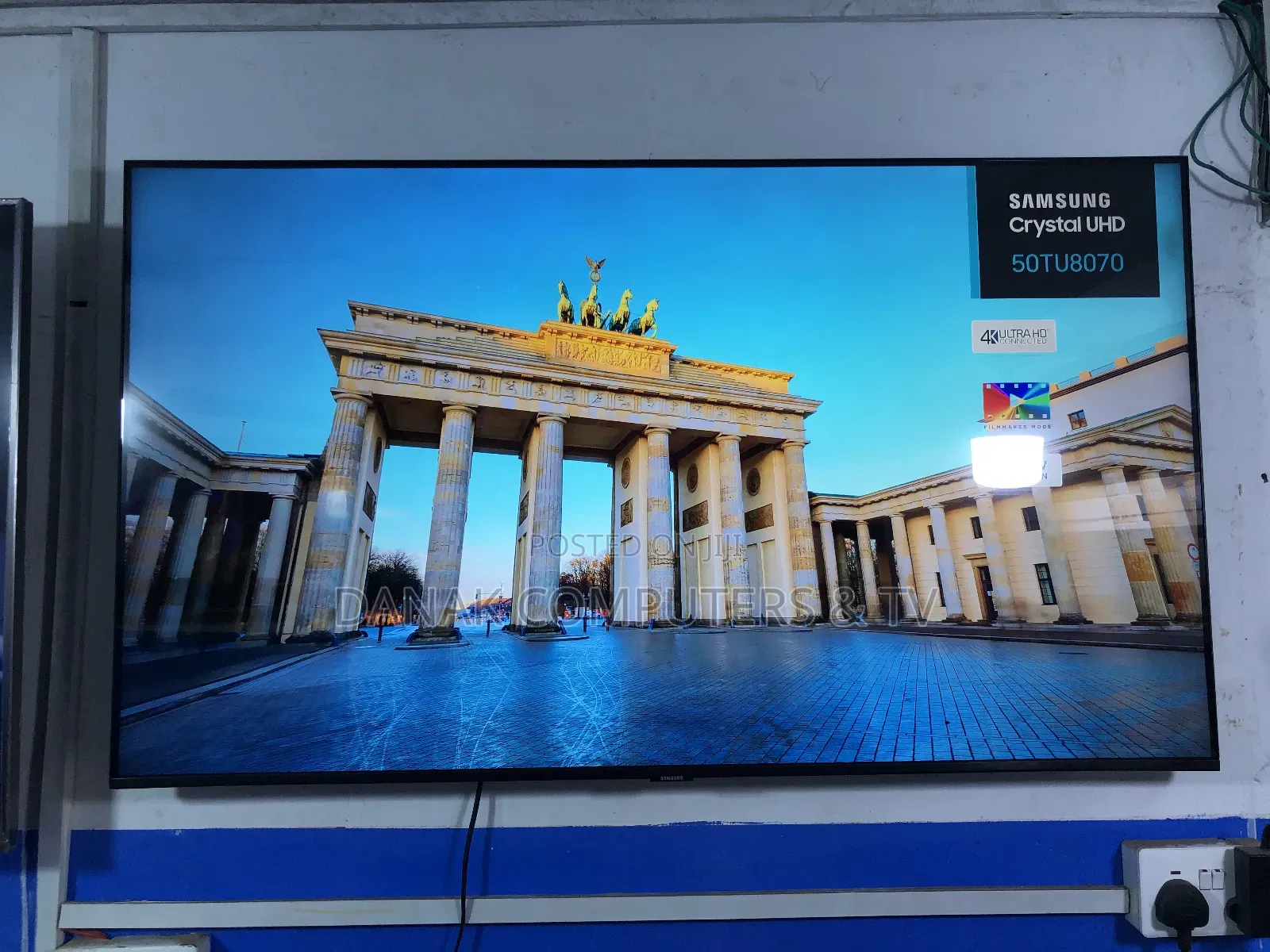 Samsung 50-Inch Series 8 Uhd 50tu8070