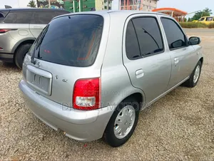 Nissan March 1.5 FWD 2006 Silver
