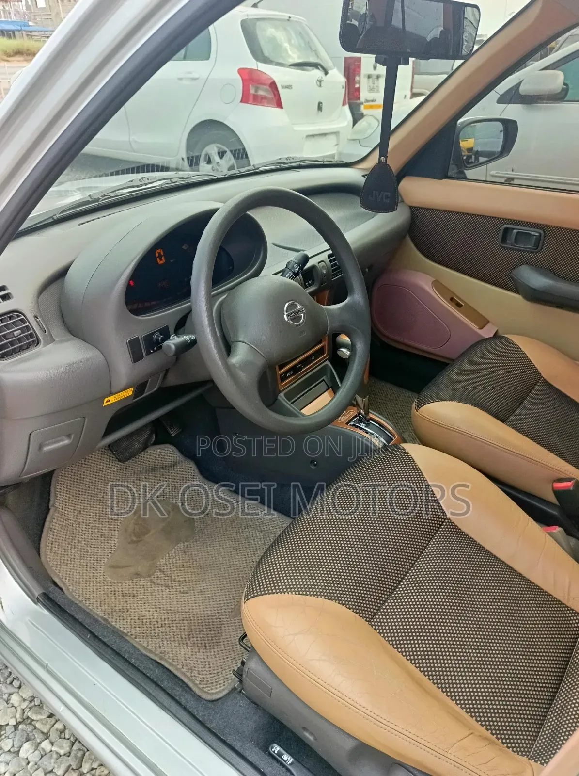 Nissan March 1.5 FWD 2006 Silver