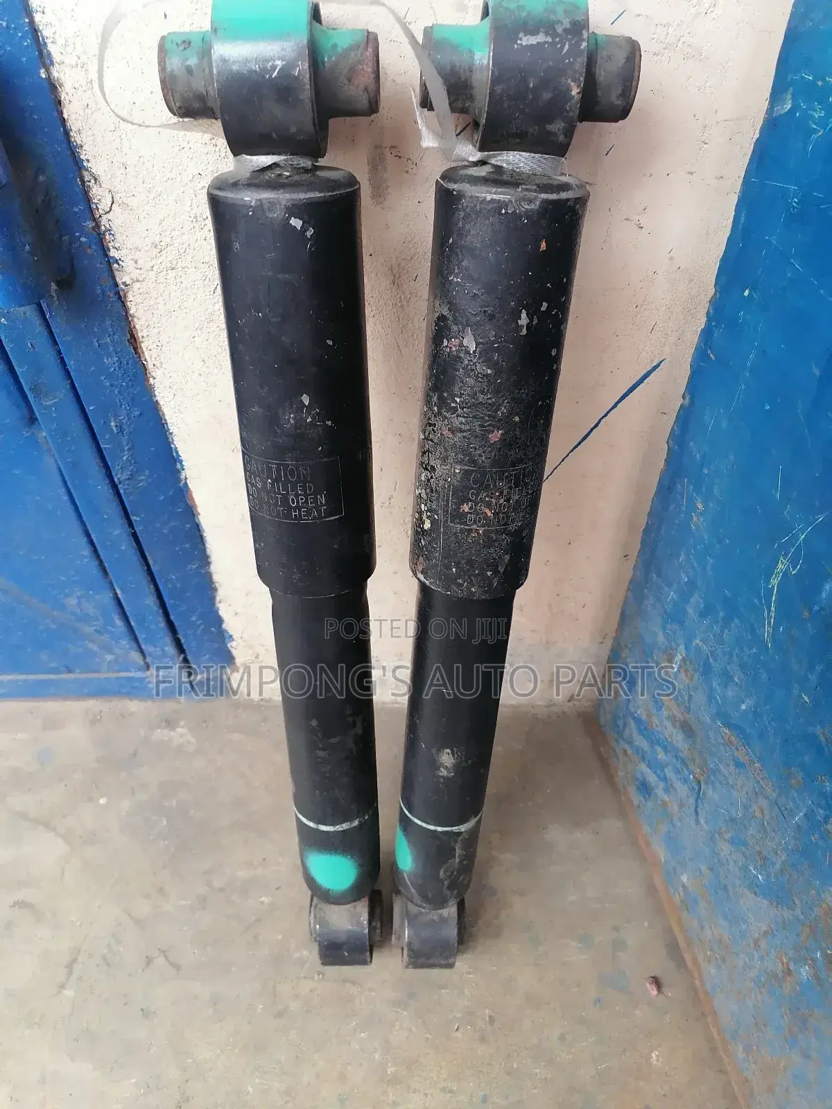 Toyota Sequoia 2014 Back Shocks Absorbers
