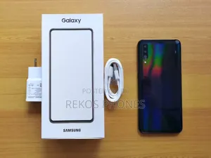 New Samsung Galaxy A70 128 GB Black