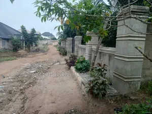 5bdrm House in Top-Boat Estate, Kumasi Metropolitan for sale