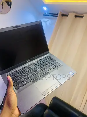 Laptop Dell Latitude 3400 8GB Intel Core I5 SSD 256GB