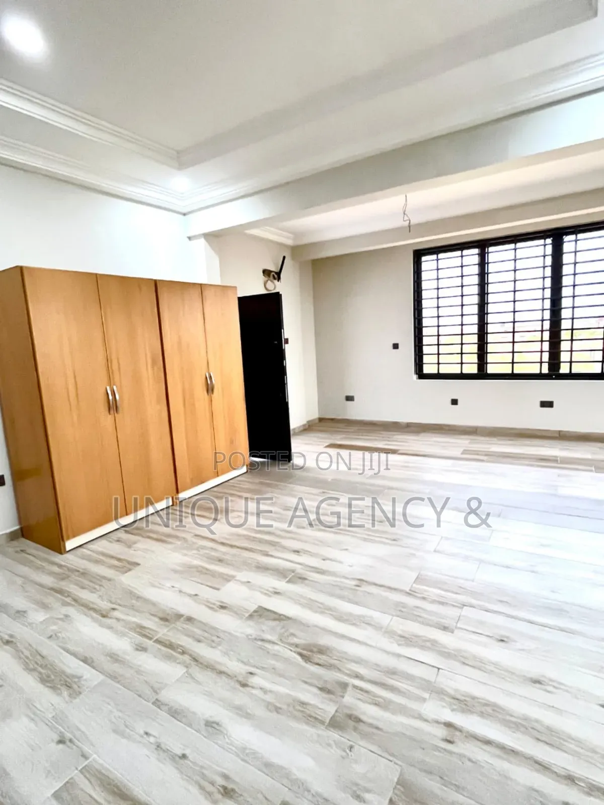 4bdrm Duplex in East Legon for rent