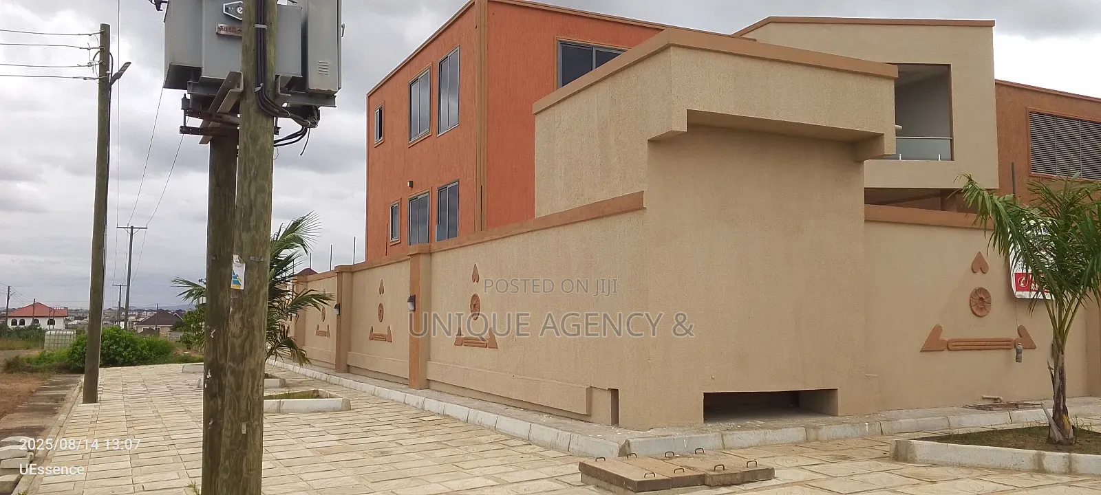 4bdrm Duplex in East Legon for rent