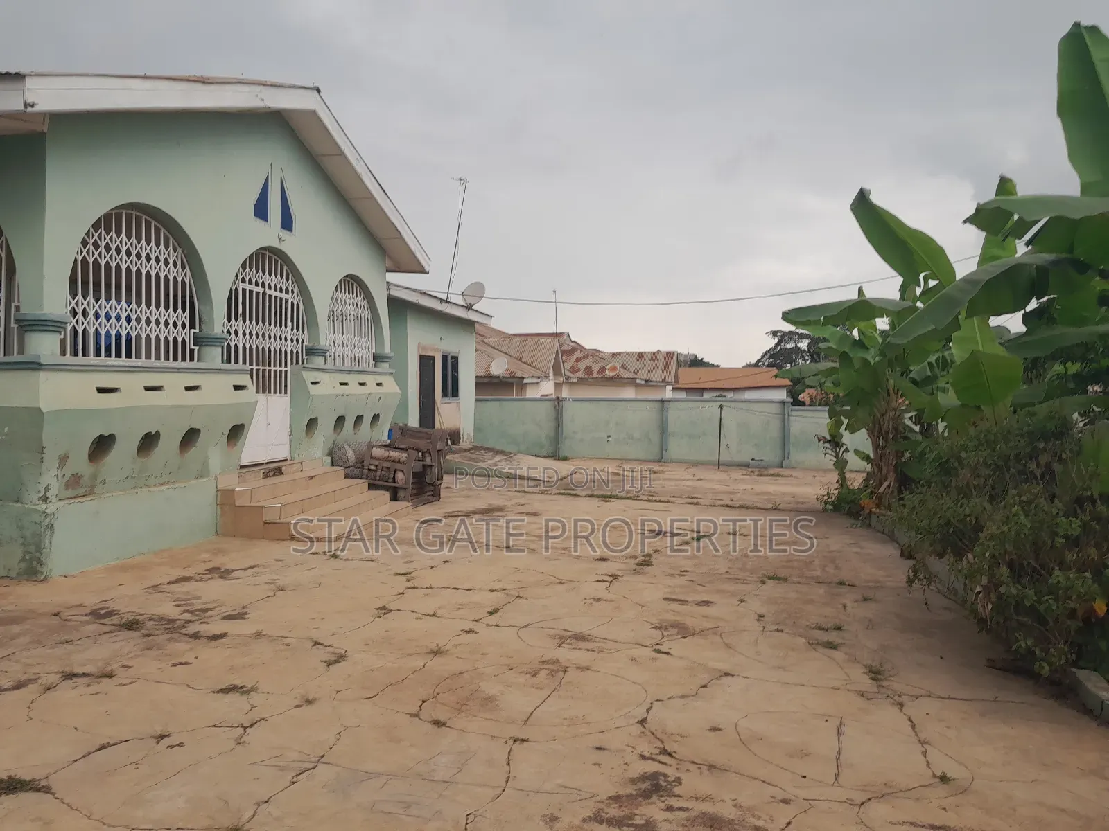 5bdrm House in Near Sofoline, Kumasi Metropolitan for sale