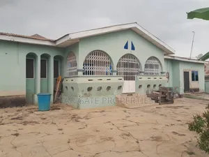 5bdrm House in Near Sofoline, Kumasi Metropolitan for sale